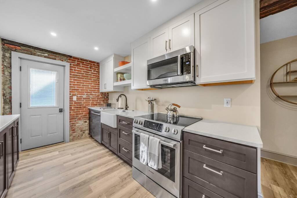 Luxury Apartment In Historic Carriage House Kennett Square Kültér fotó