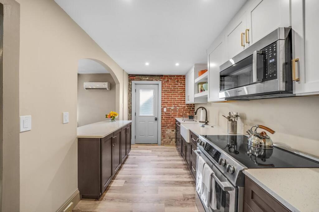 Luxury Apartment In Historic Carriage House Kennett Square Kültér fotó