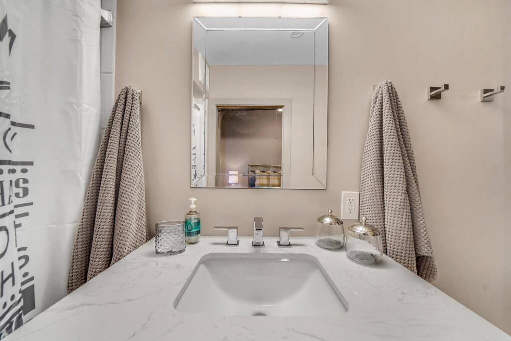 Luxury Apartment In Historic Carriage House Kennett Square Kültér fotó